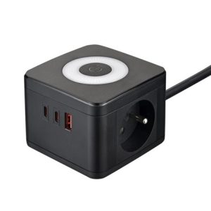 Viking síťový adaptér YC23L, 2x 230 V, 1x USB-A, 2x USB-C, dotykové světlo, délka 1,4 m, černá